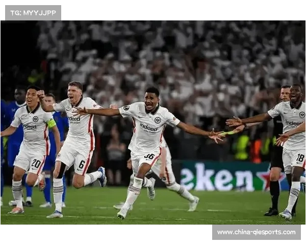 勒沃库森控球主导比赛，奥林匹亚科斯坚守防线